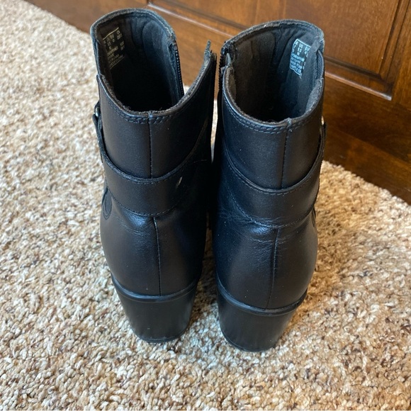 Clarks Malia Maui Ankle Boots Black Size 9.5 - Picture 3 of 6